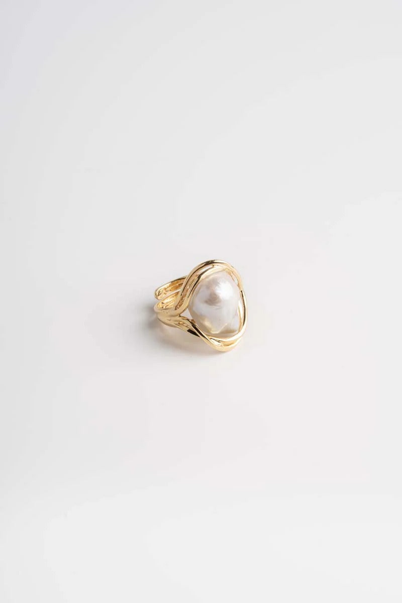 Anello con Perla Scaramazza rodiato dorato