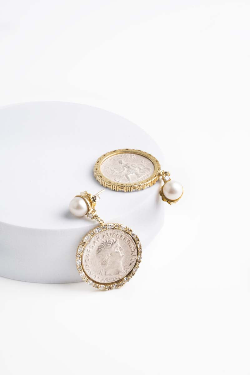 Orecchini Pendenti con inserto a moneta antica