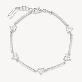 Bracciale semirigido in argento rodiato 925‰ con cubic zirconia a forma cuore.
