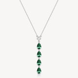 Collana girocollo in argento rodiato 925‰ e pendente con square cubic zirconia e pear cubic zirconia colore emerald. Lunghezza collana 44cm.