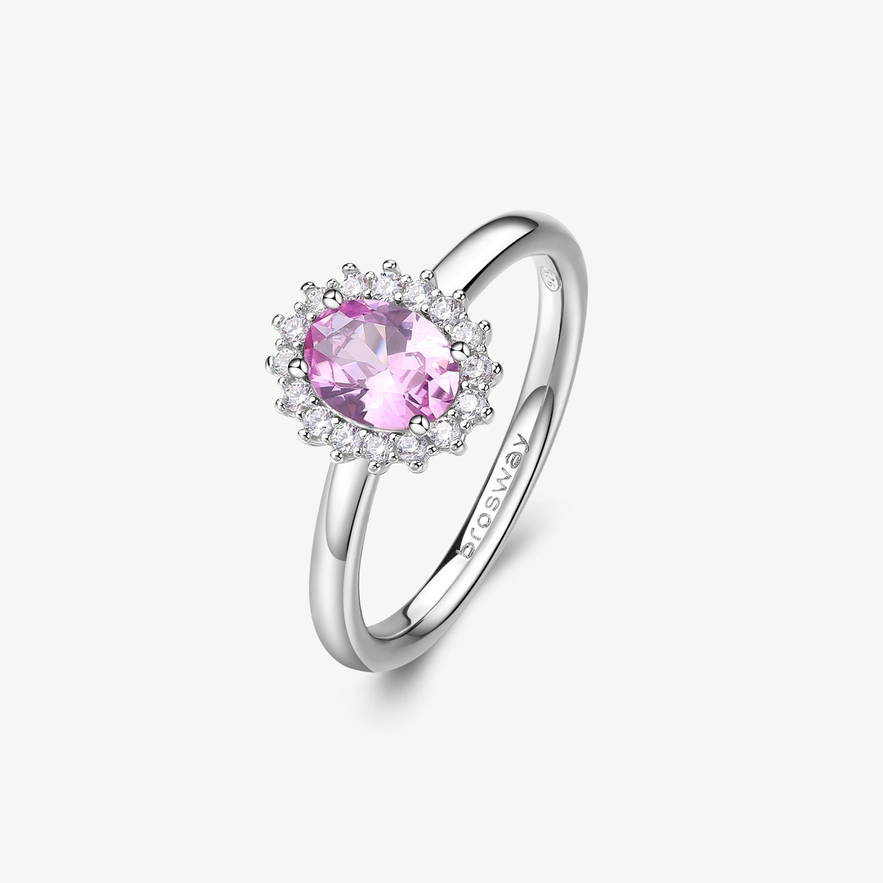 Anello kate in argento rodiato 925‰ con oval cubic zirconia chiari e colore light ruby. Misura anello 14.