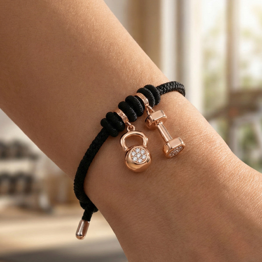 Rosato charm in argento 925% a forma di kettlebell