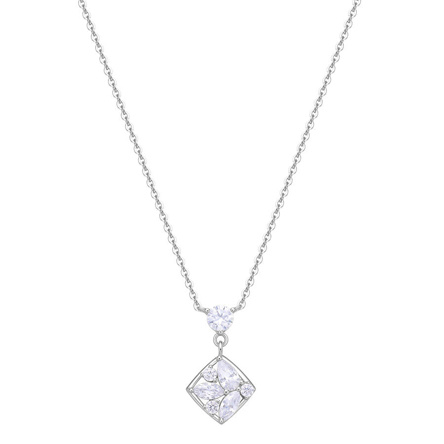 Collana corta in argento 925‰, 7 cubic zirconia bianchi. Lunghezza collana 44cm