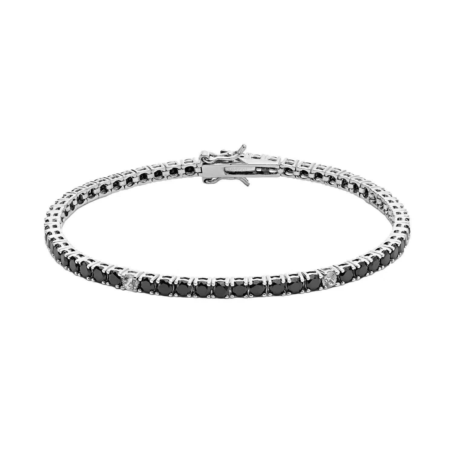 Comete bracciale in argento 925‰ modello tennis con zirconi neri e bianchi. Lunghezza bracciale 18cm.